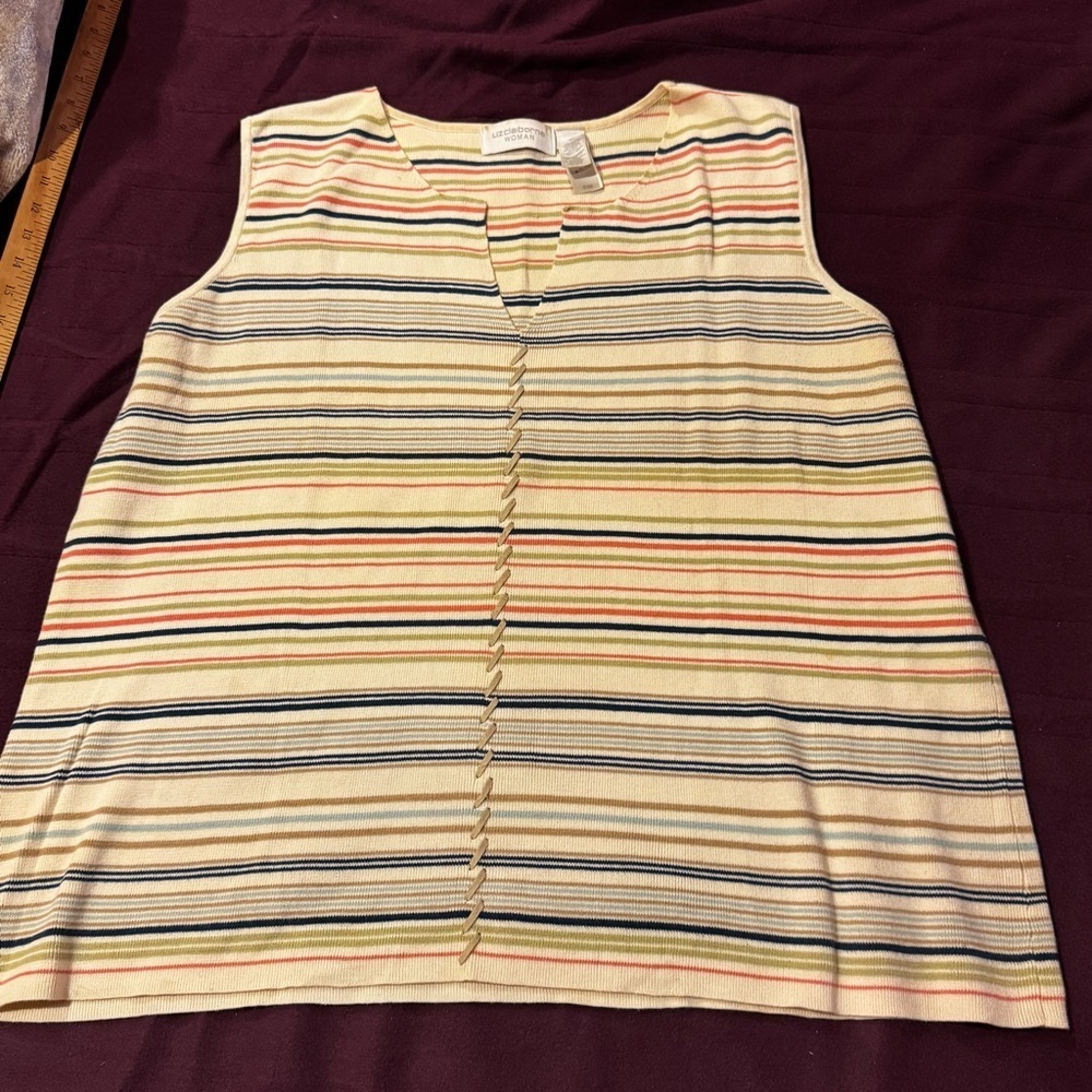 Liz Claiborne Relaxed Fit V-neck  Striped Knit Top Plus Size 3X  Sleeveless EUC